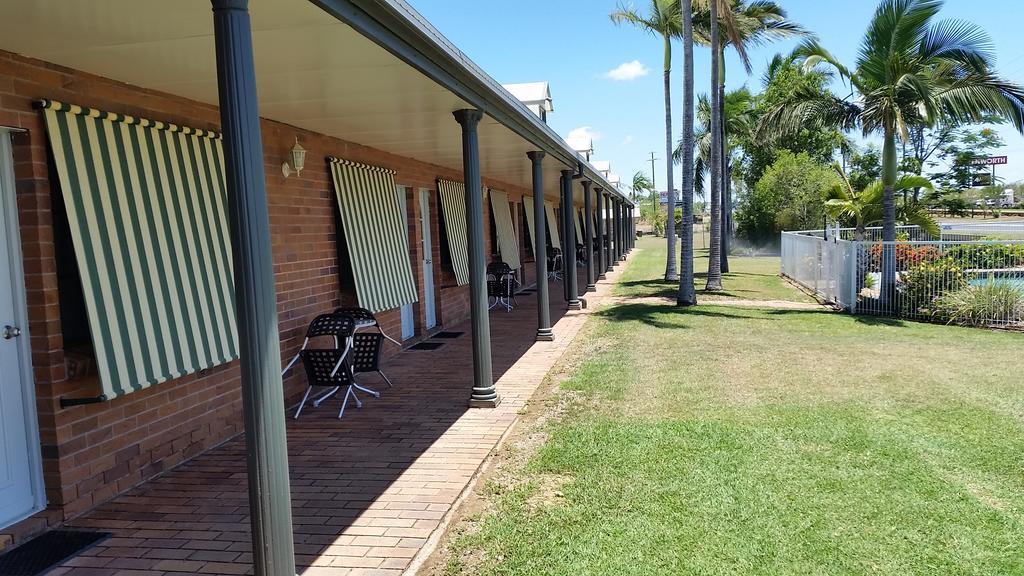 True Blue Motor Inn Rockhampton Dış mekan fotoğraf