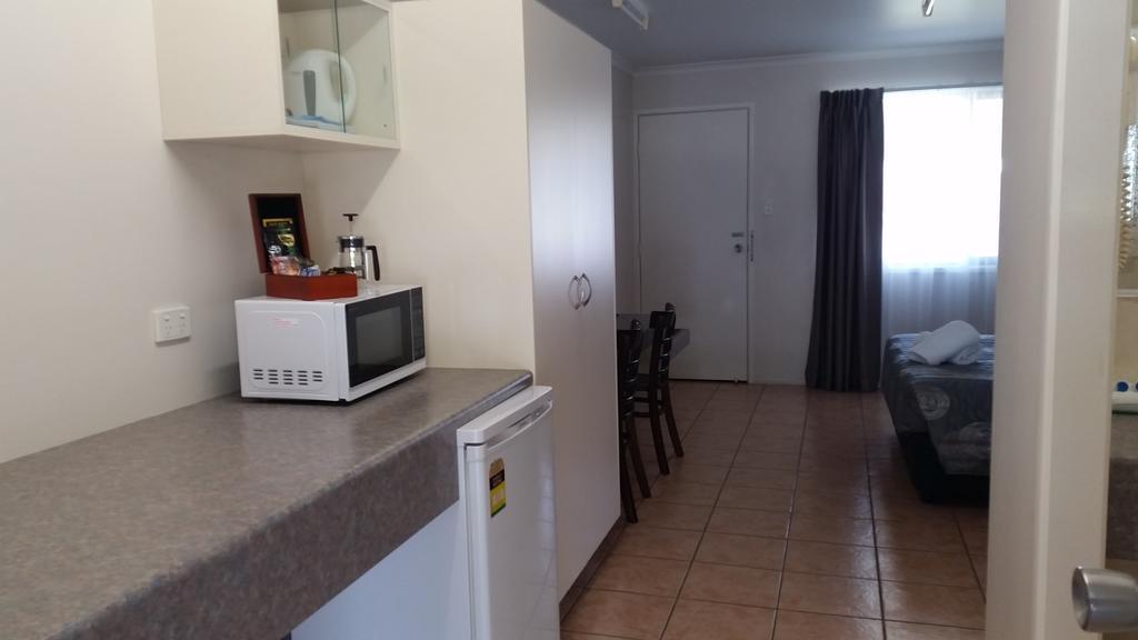 True Blue Motor Inn Rockhampton Dış mekan fotoğraf