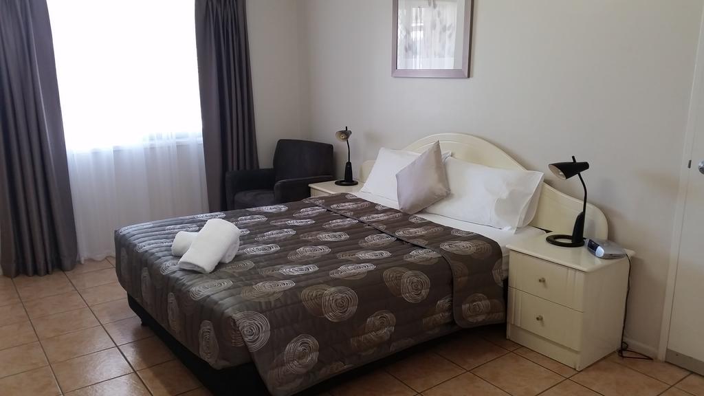 True Blue Motor Inn Rockhampton Oda fotoğraf