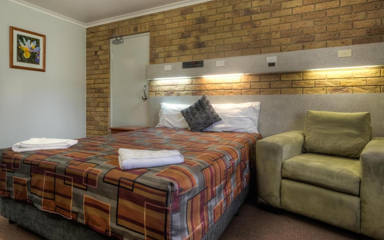 True Blue Motor Inn Rockhampton Dış mekan fotoğraf