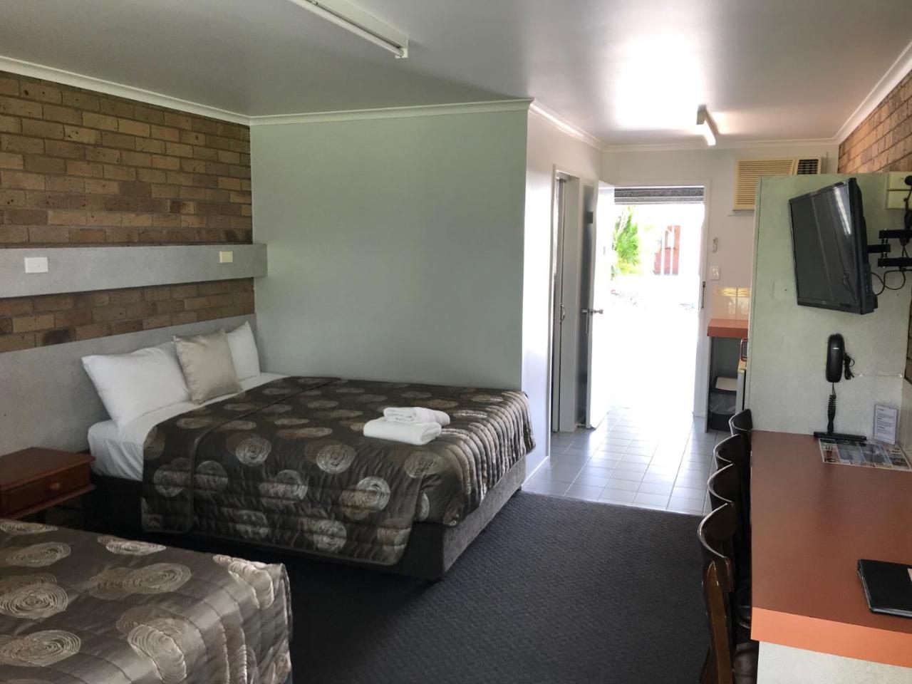 True Blue Motor Inn Rockhampton Dış mekan fotoğraf